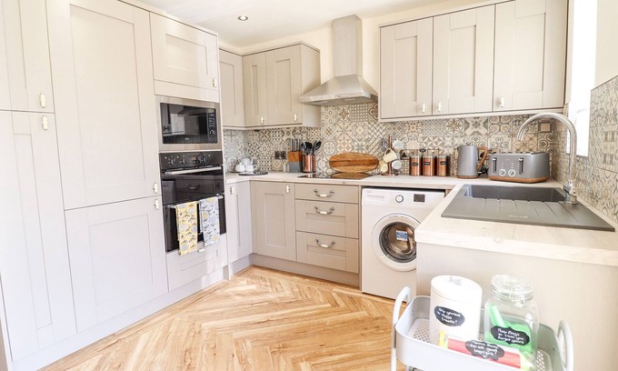 Newtown Cottage | Varley Villa