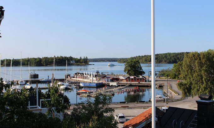 Vaxholm House | Vaxholm Seaview Cottage
