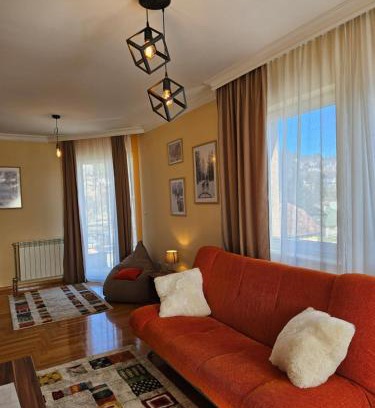 Pale Apartment | Velike Šume Apartment