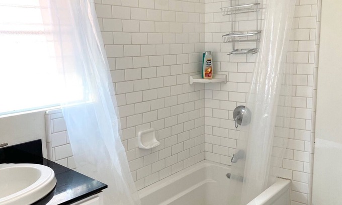 Venice Apartment | Venice 3 bedroom craftsman at the beach