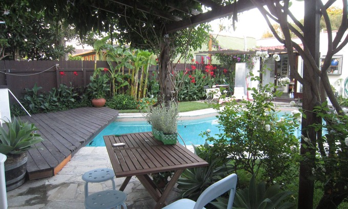 Venice House | VENICE DESIGNER POOLHOUSE HSR19-003035