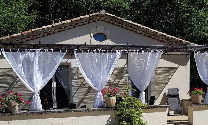 Reauville House | Ventoux Super Bastidon Luxueusement Équipé
