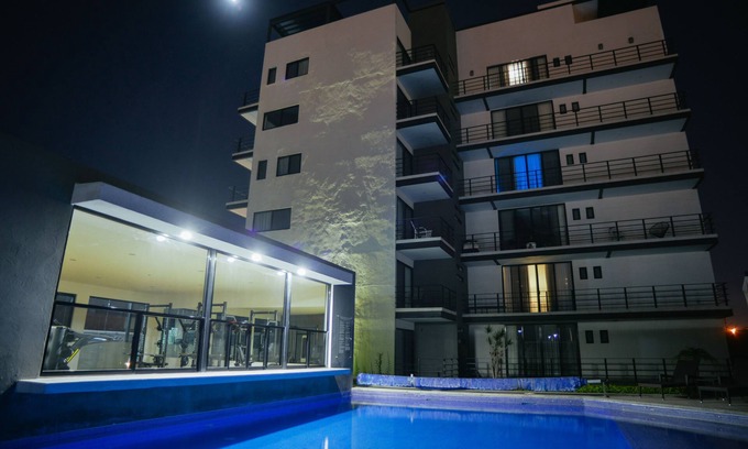 Celaya Apartment | Ventura Apartments