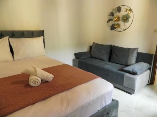 Paralia Pantaleimonos House | Veny House