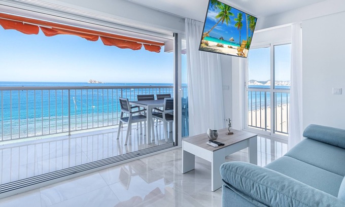 Benidorm Apartment | Veracruz 8-A Deluxe Apartment Levante Beach