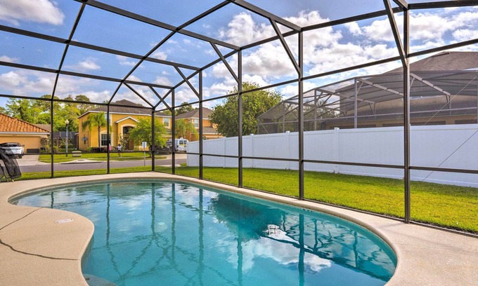 Veranda Palms House | Veranda Palms Getaway w/ Pool ~ 6 Mi to Disney!