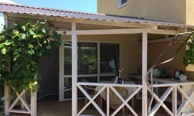 Karolino-Bugaz House | Veranda