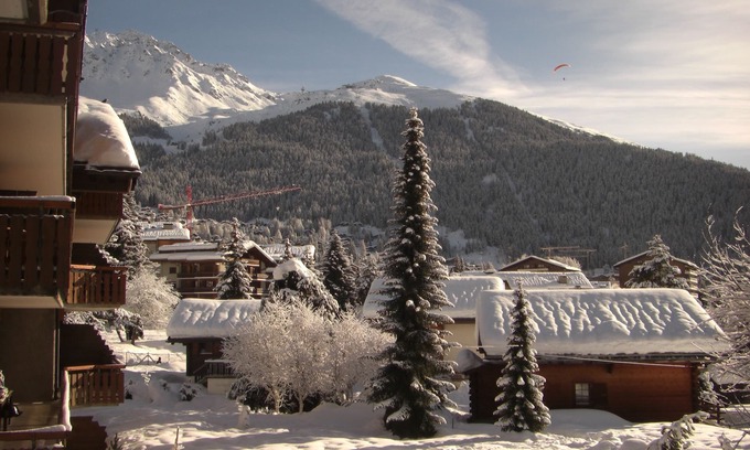 Verbier Apartment | Verbier central, Wi-Fi, garage, terrace, washers, by Sport center, no car needed