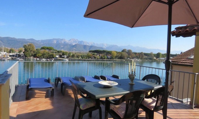 Ameglia Apartment | Verde - Apartment with berth in Bocca di Magra
