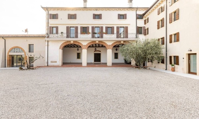 Mezzane di Sotto Apartment | VerdeOlivo 1876 - Three-room apartment