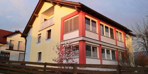 Wiesent House | Vermietung Gisl