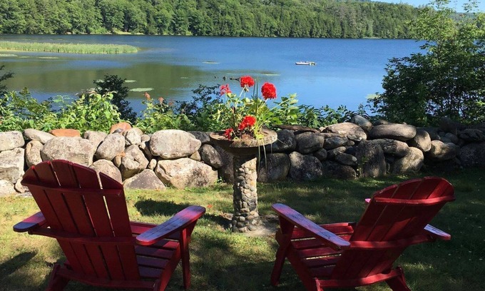 Plymouth Cottage | Vermont Cottage Amherst Lake & Sanctuary~Route100~Pets~Okemo & Killington