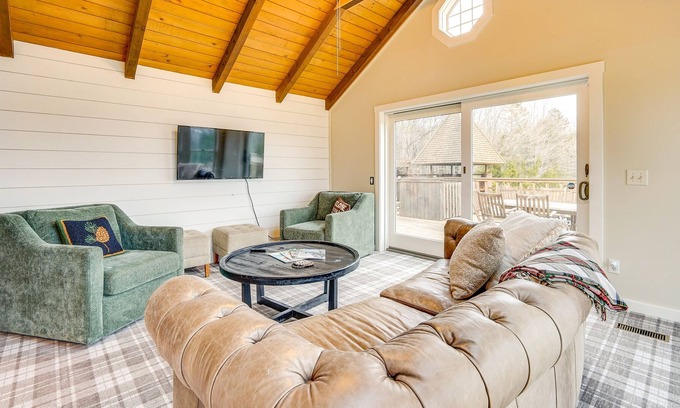 Wilmington House | Vermont Vacation Rental w/ Hot Tub & Pool!