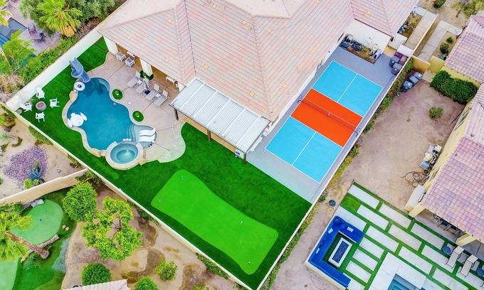 Rancho Santana House | Versailles/Pickleball/Game Room/7BR