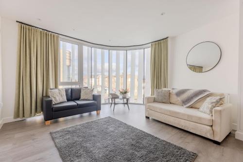 Canbury Apartment | Vertigo Boutique Sleeps 4 London
