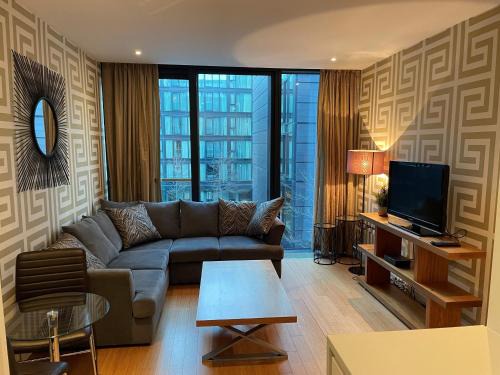Laurieston Apartment | Very centrally located chic one bed Quartermile apartment