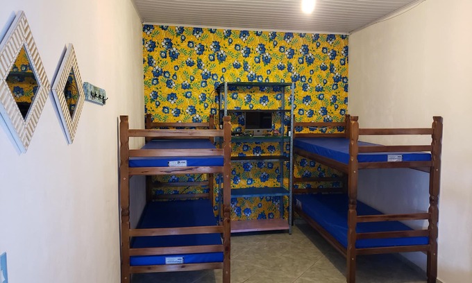 Caraguatatuba House | Very charming economic suite