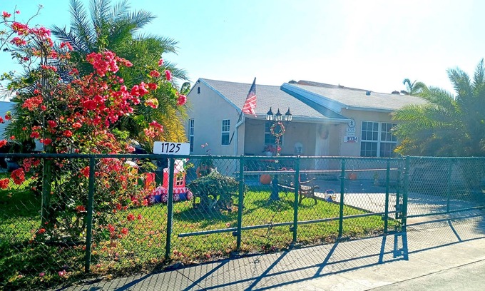 Little Ranches Apartment | Very clean and comfortable 1 bedroom 1 bathroom