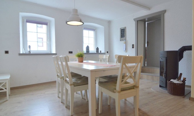 Muerlenbach House | Very comfortable house with two bathrooms and a garden