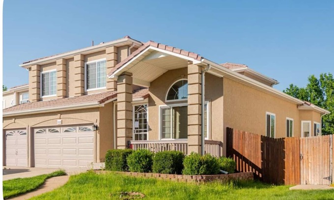 Green Valley Ranch House | Very nice 4-bedroom house in welcoming Denver with WiFi, AC, fitness room