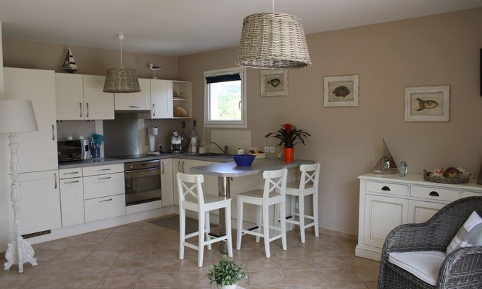 Cavaliere Apartment | Very nice apartment near conditioning creeks, beaches and downtown