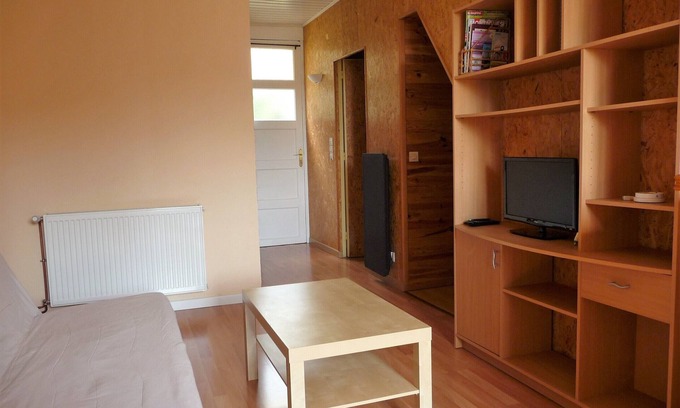 Die Apartment | Very nice gite 35 m² equipped with swimming pool a