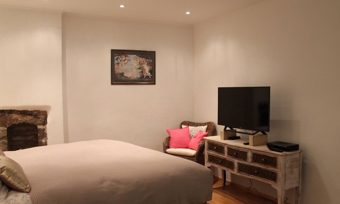 Passau Apartment | Very nice, stylish and quiet apartment in a fantastic location at the top of the village