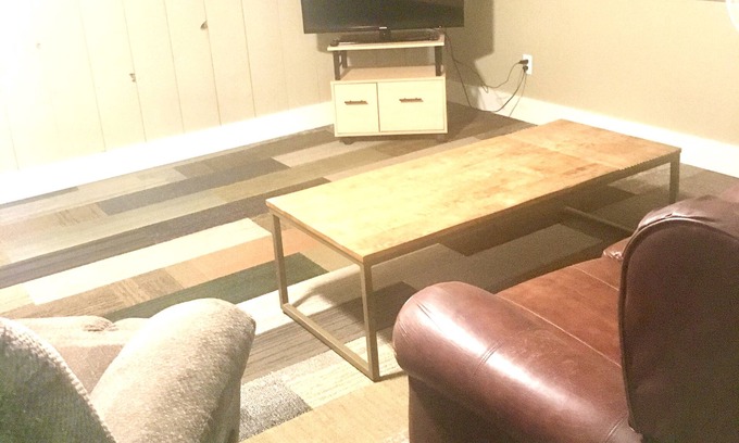 Stratton Apartment | Very Private Coplin Apartment 7 Miles From Sugarloaf