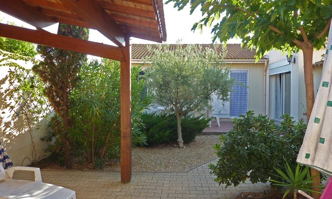 Valras-Plage House | Very quiet, 437 yards away from a large sandy beach