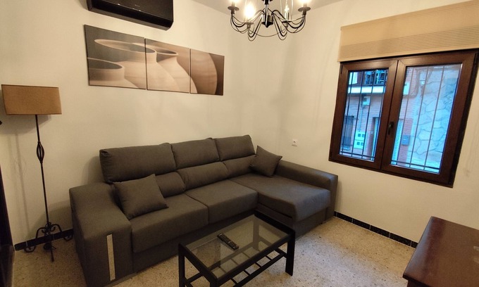 Arenas de San Pedro Apartment | Very quiet and centrally located apartment with air conditioning and wifi
