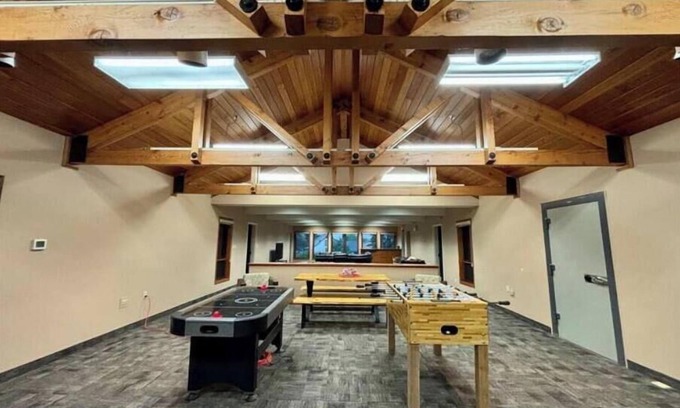 Dungannon House | Veslo Villa