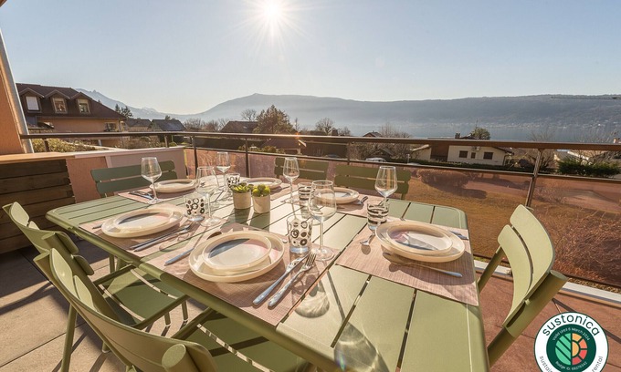 Veyrier-du-Lac Apartment | VEYRIER - La Brune, Duplex 4* vue lac et plage