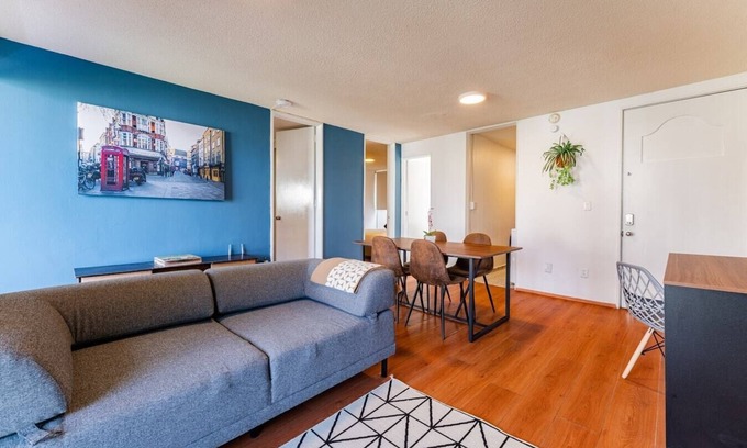 Hipodromo Apartment | VH | Condesa Best Location. 2 bedrooms. balcony |5