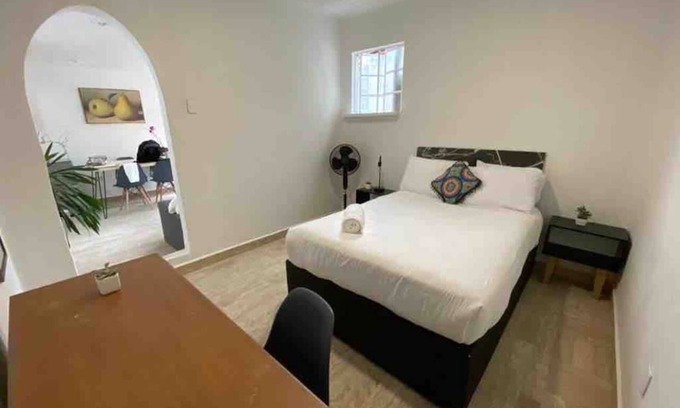 Santa Maria la Ribera Apartment | VH | FLAT w/wifi and comfy beds| 113