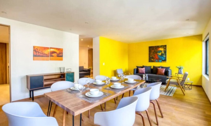 Miguel Hidalgo Apartment | VH | Spacious 4BR, Strong wifi, Parking and tv | 101