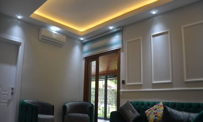 Yanik Villa | VİLLA NEPHRİTE (2+1)