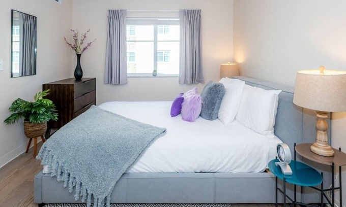 Clegg Apartment | Viagem Cozy 1BR With Parking near RTP with Gym