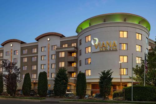 Westbury Hotel | Viana Hotel and Spa, Trademark Collection by Wyndham