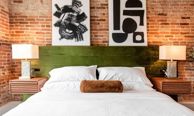 Ypsilanti Apartment | Vibrant Depot Town Loft