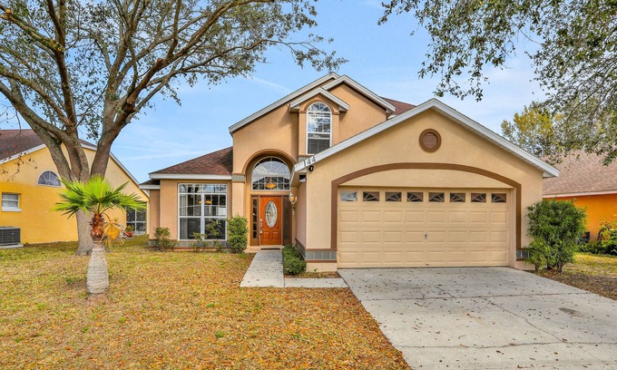 Lake Davenport Estates House | Vibrant home with gas grill, pool, patio, & game room - snowbird-friendly