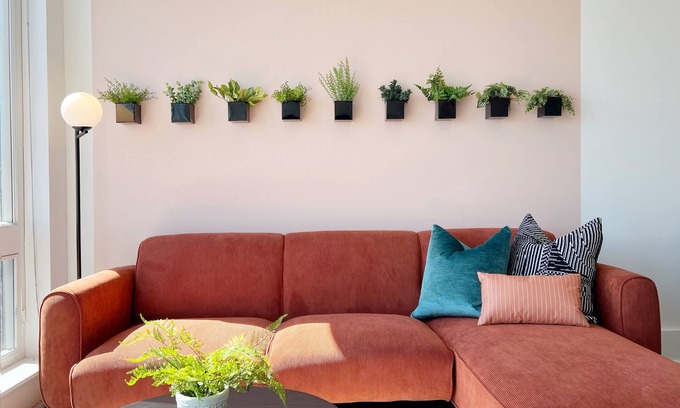 Newbold Apartment | Vibrant King Bed Condo w/Rooftop Lounge, Gym, and Close to the Stadiums