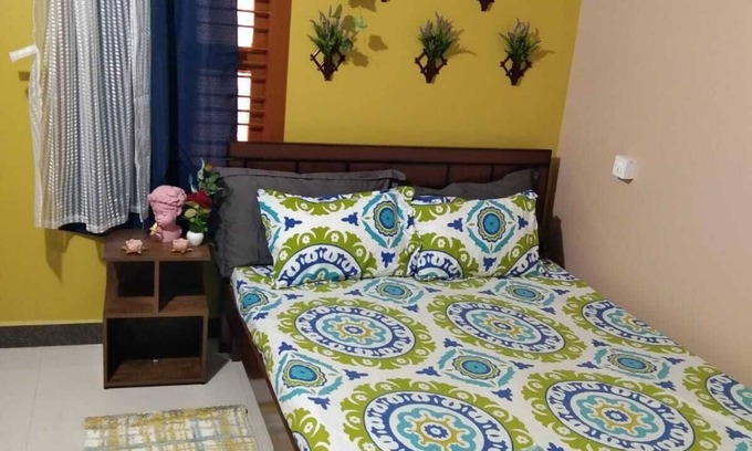 Bommasandra House | Vibrant Luxury 1BHK near Electronic City #2