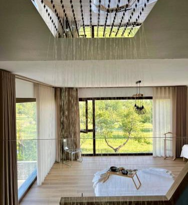 Santa Maria A Vico Bed & Breakfast | Vico Suite