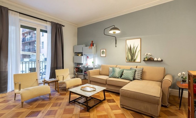 Flaminio House | Vico29 Piazza del Popolo - A Luxury Big Home for Families & Friends