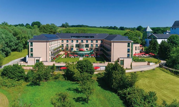 Nennig Hotel | Victor's Residenz-Hotel Schloss Berg