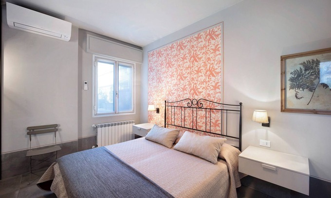 Diano Marina Apartment | 'Victoria Apartments Fil Rouge' with Balcony, A/C & Wi-Fi