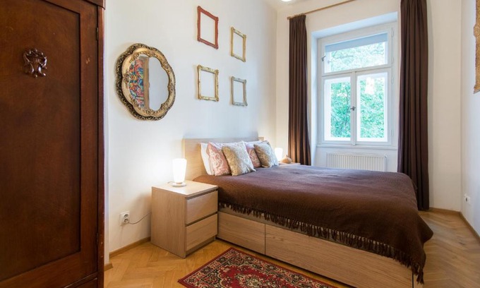 Vysehrad Apartment | Victoria Design Stays - Apartment Slavojova