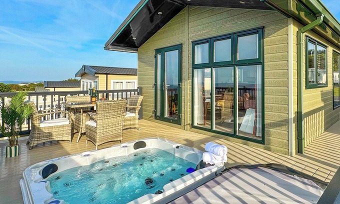 Llanddulas Cottage | Victoria Lodge - UK35820