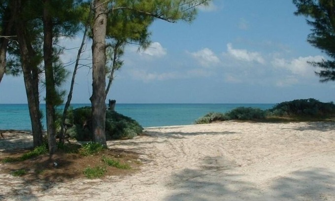 Green Turtle Cay House | Victoria's Island House -
