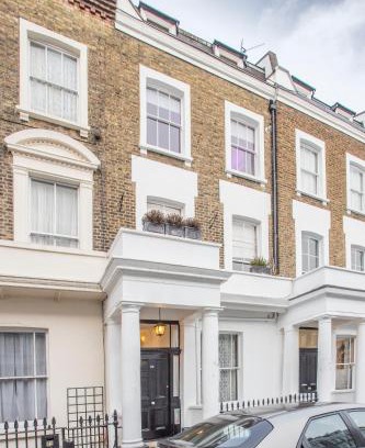 Warwick Apartment | Victoria Violet